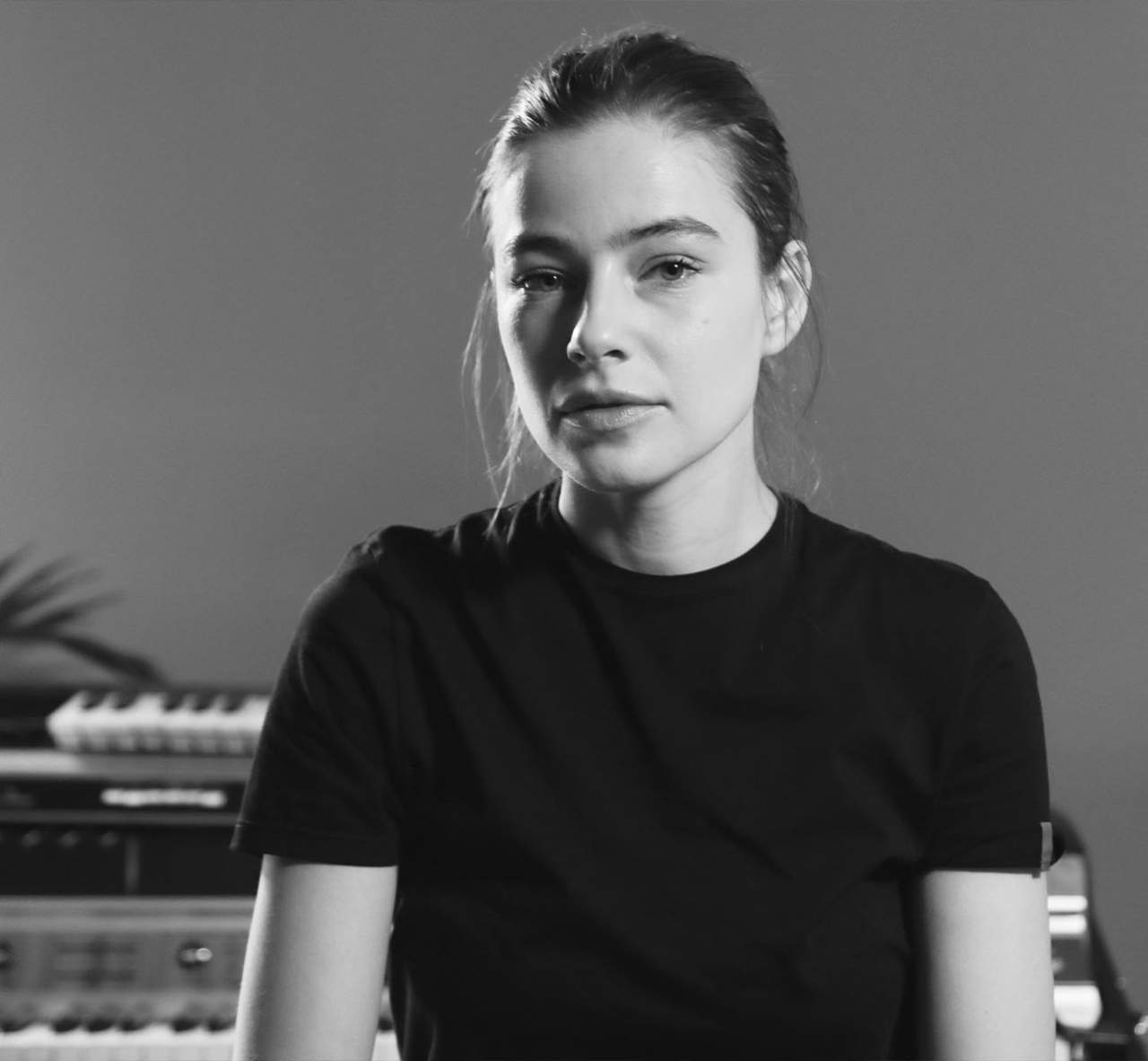 Anfisa Letyago Beginner’s Guide: Entering The Music Scene - Aulart